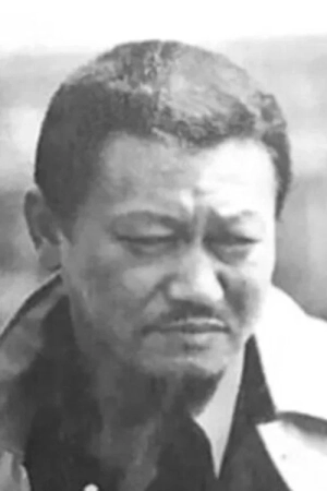 港雄一